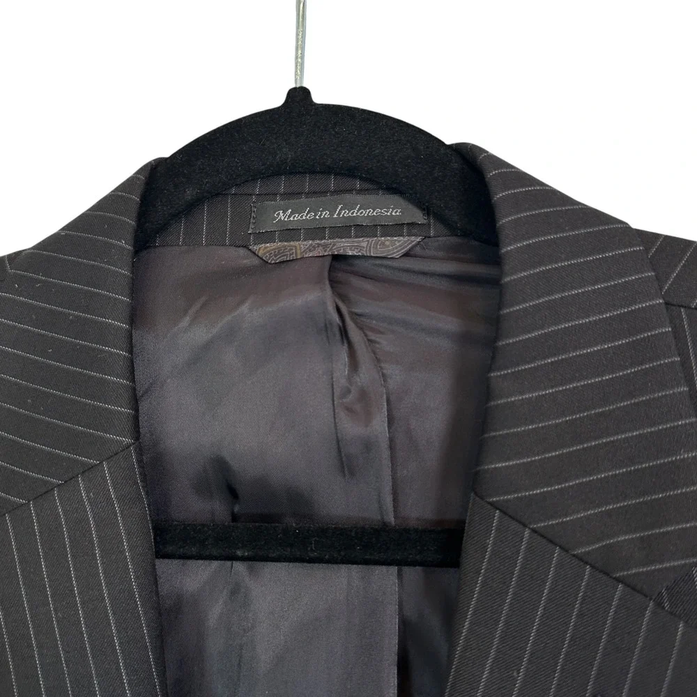 Lauren‎ Ralph Lauren Suit Jacket Blazer 46R 100% Wool Pinstripe Charcoal Gray